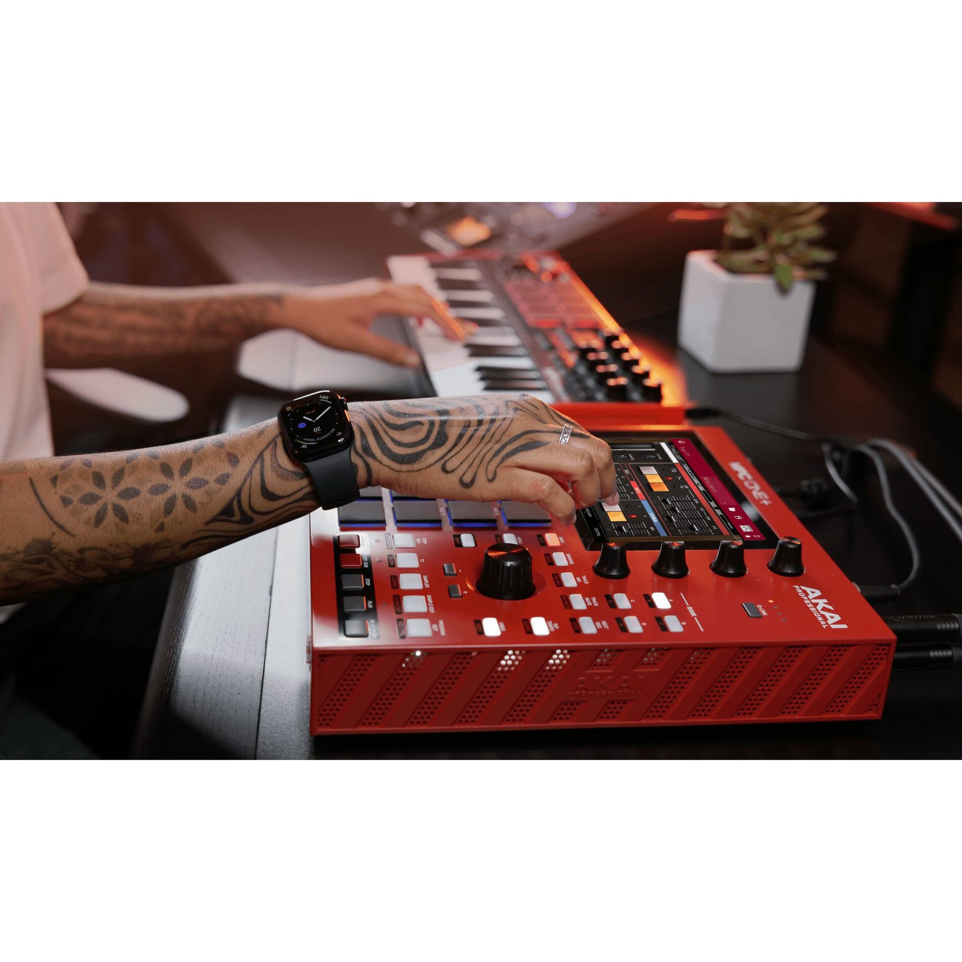 MIDI Pad Controller Akai MPC One+ - Việt Music