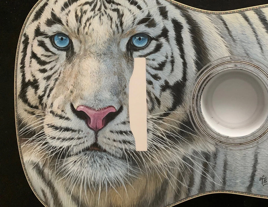 D-ROBERT GOETZL 5: WHITE TIGER