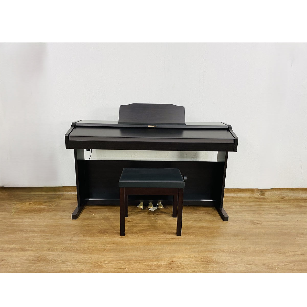 Đàn Piano Điện Roland RP501R - Qua Sử Dụng - Việt Music