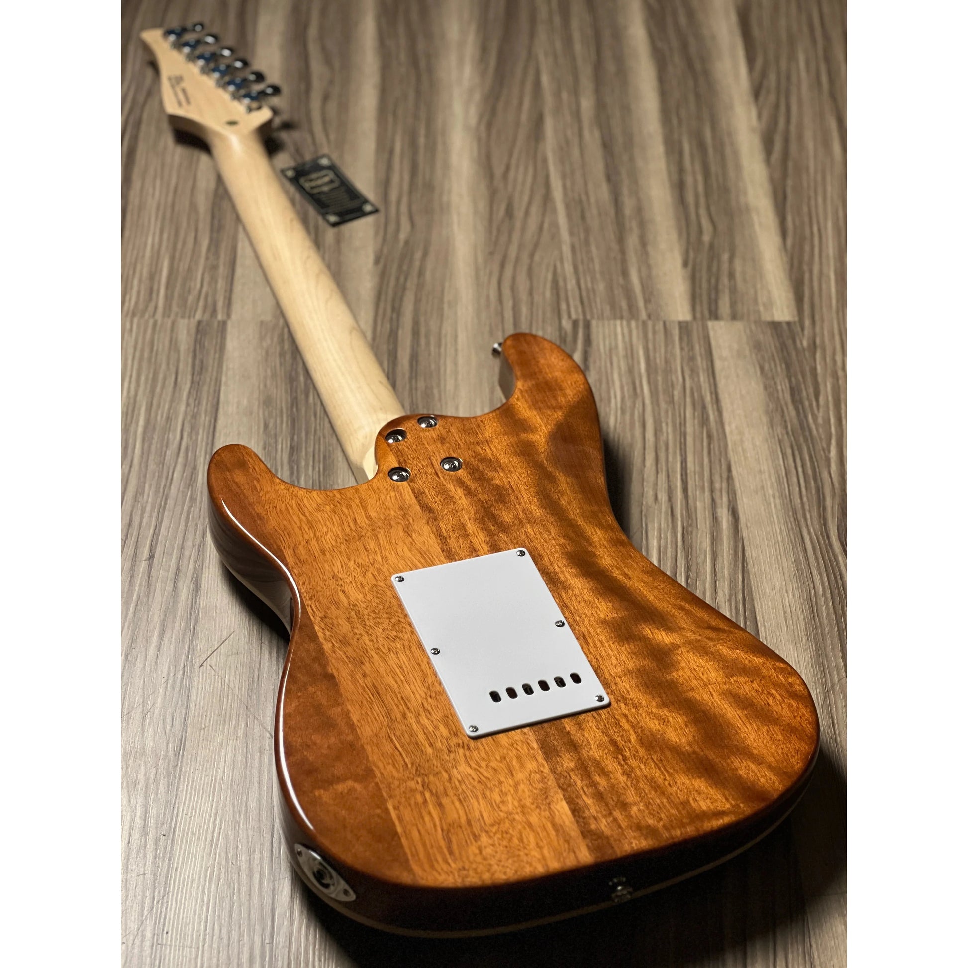 Đàn Guitar Điện Sqoe SEIB680 HSS, Maple Fingerboard - Việt Music