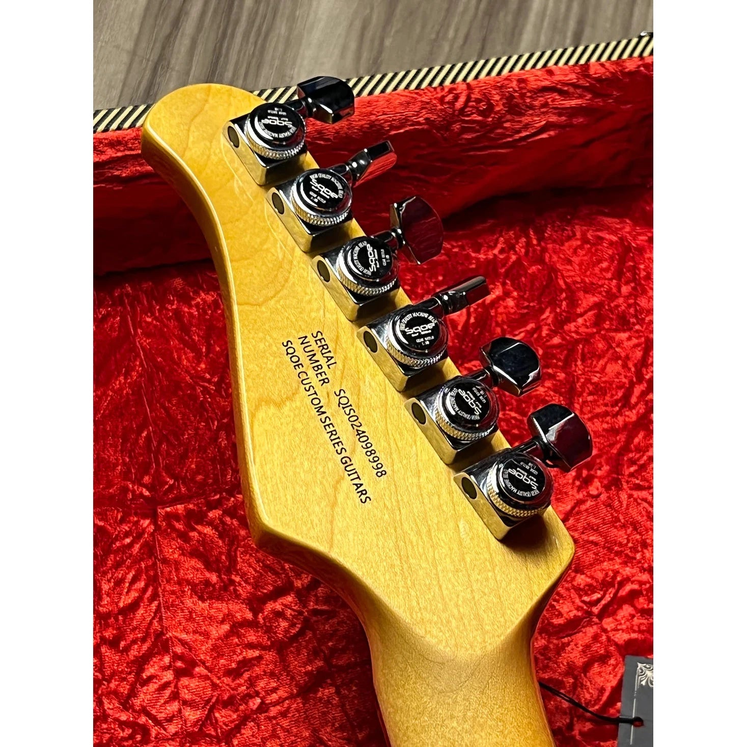 Đàn Guitar Điện Sqoe SEST1000 HSS, Rosewood Fingerboard - Việt Music