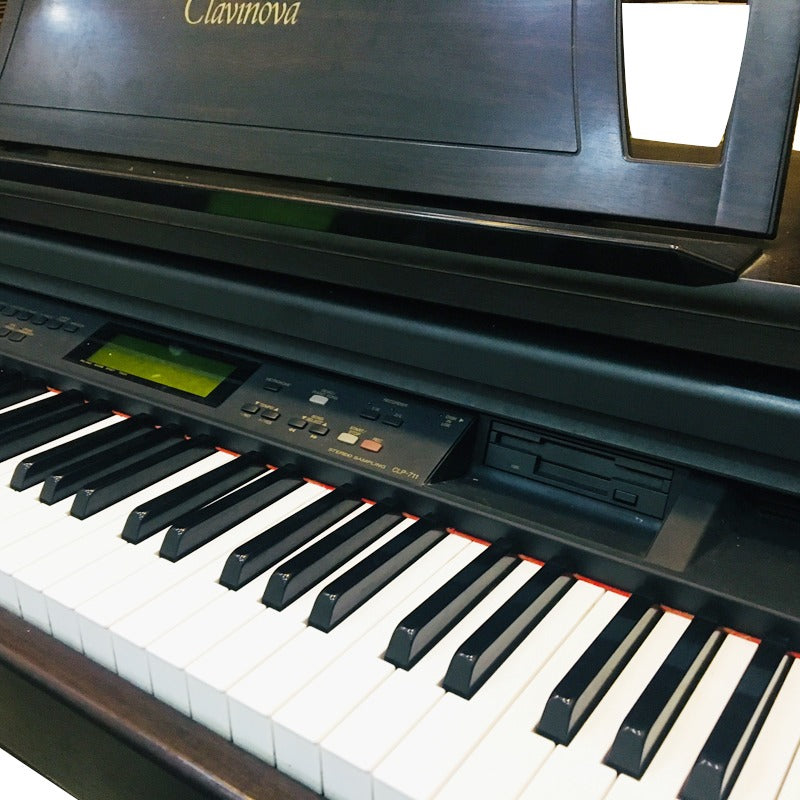 Đàn Piano Điện Yamaha CLP-711 - Clavinova - Qua Sử Dụng