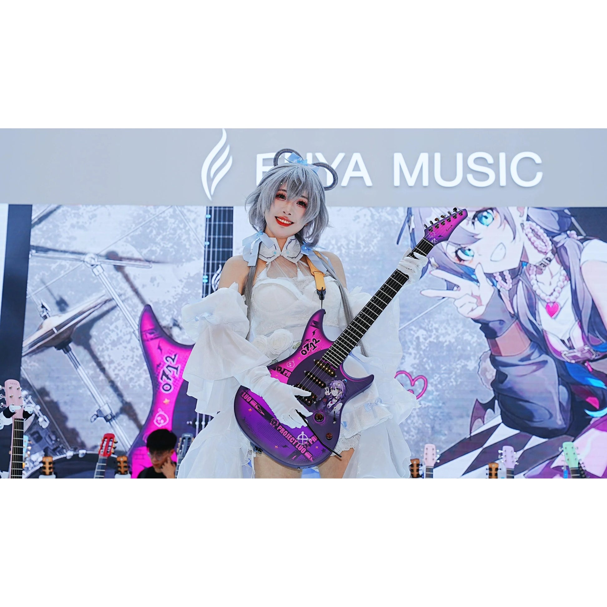Đàn Guitar Điện Enya Inspire, Luo Tianyi - Việt Music