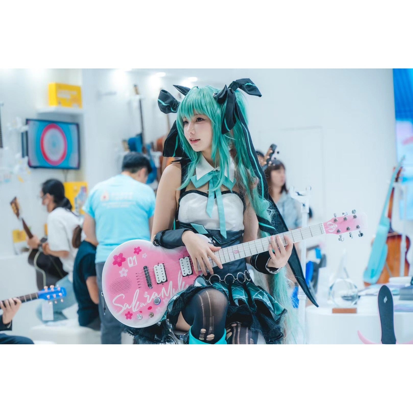 Đàn Guitar Điện Enya Nova Go Sonic - Hatsune Miku Edititon - Việt Music