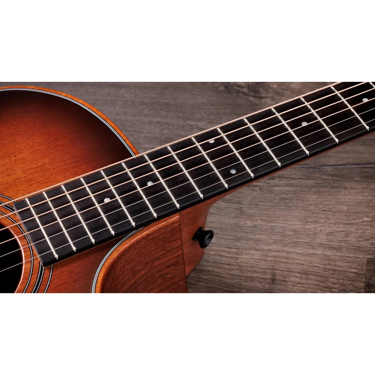 Đàn Guitar Acoustic Taylor 324ce Studio Special Edition - Việt Music