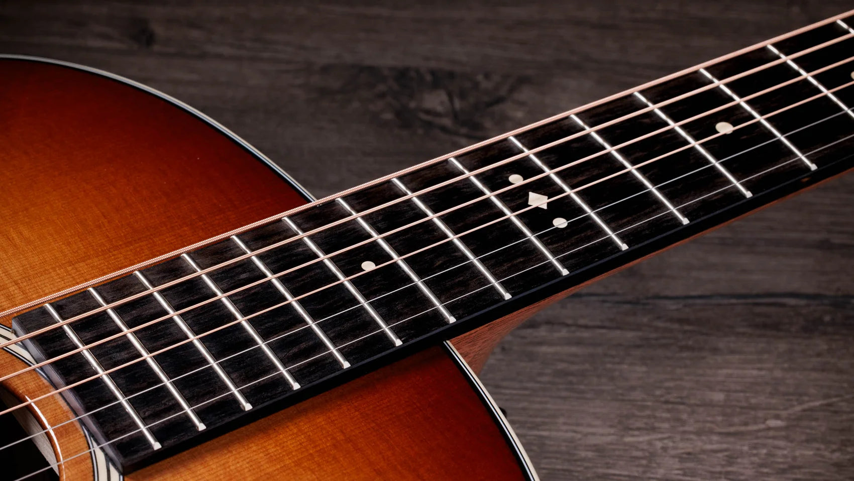 Đàn Guitar Acoustic Taylor Gold Label 717E - Việt Music