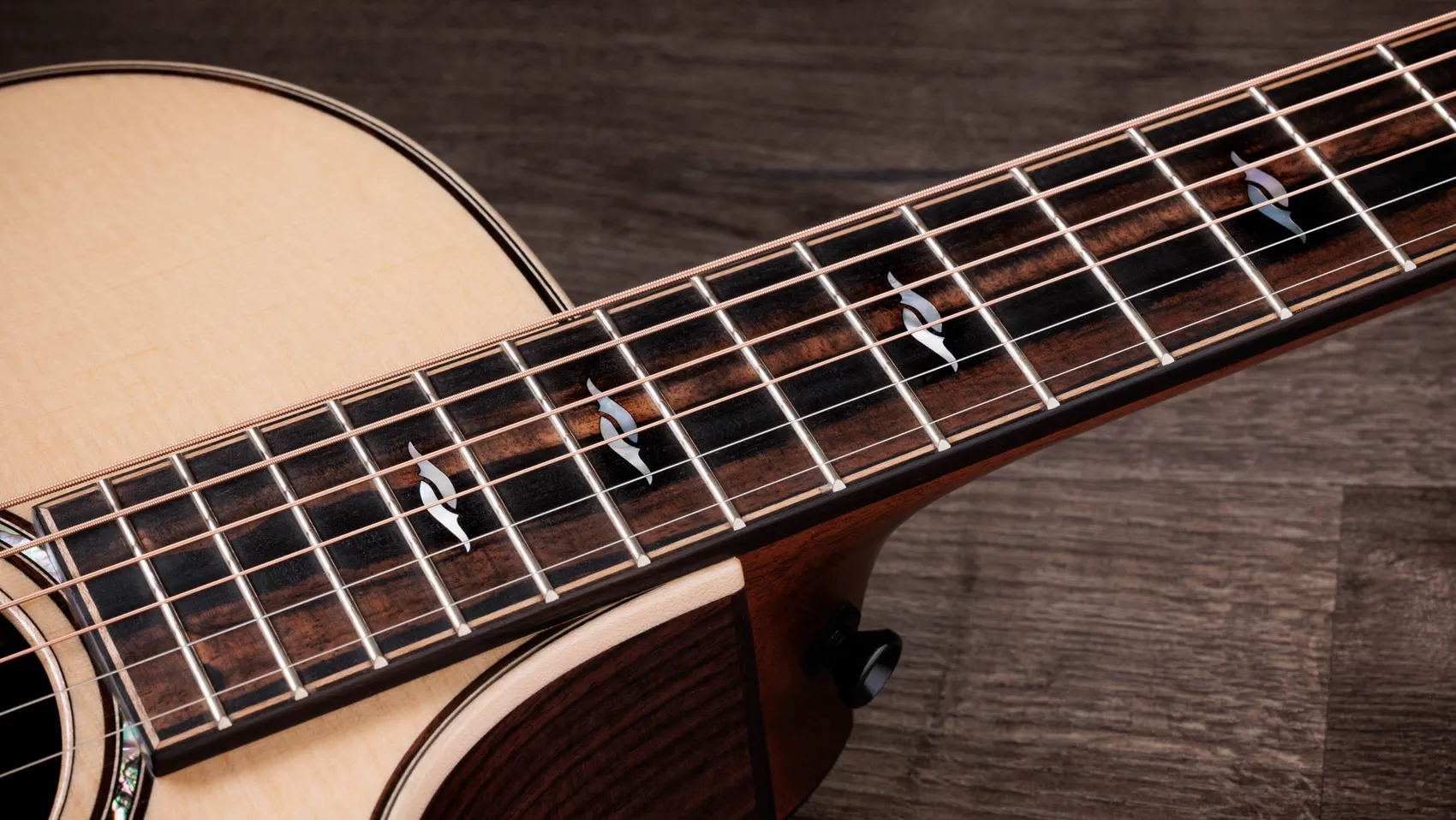 Đàn Guitar Acoustic Taylor Next Generation 812ce - Việt Music