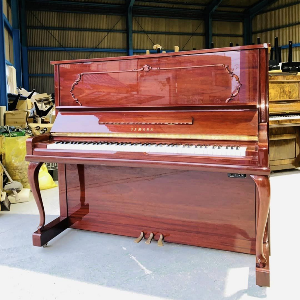 Đàn Piano Cơ Upright Yamaha U300MhC - Qua Sử Dụng