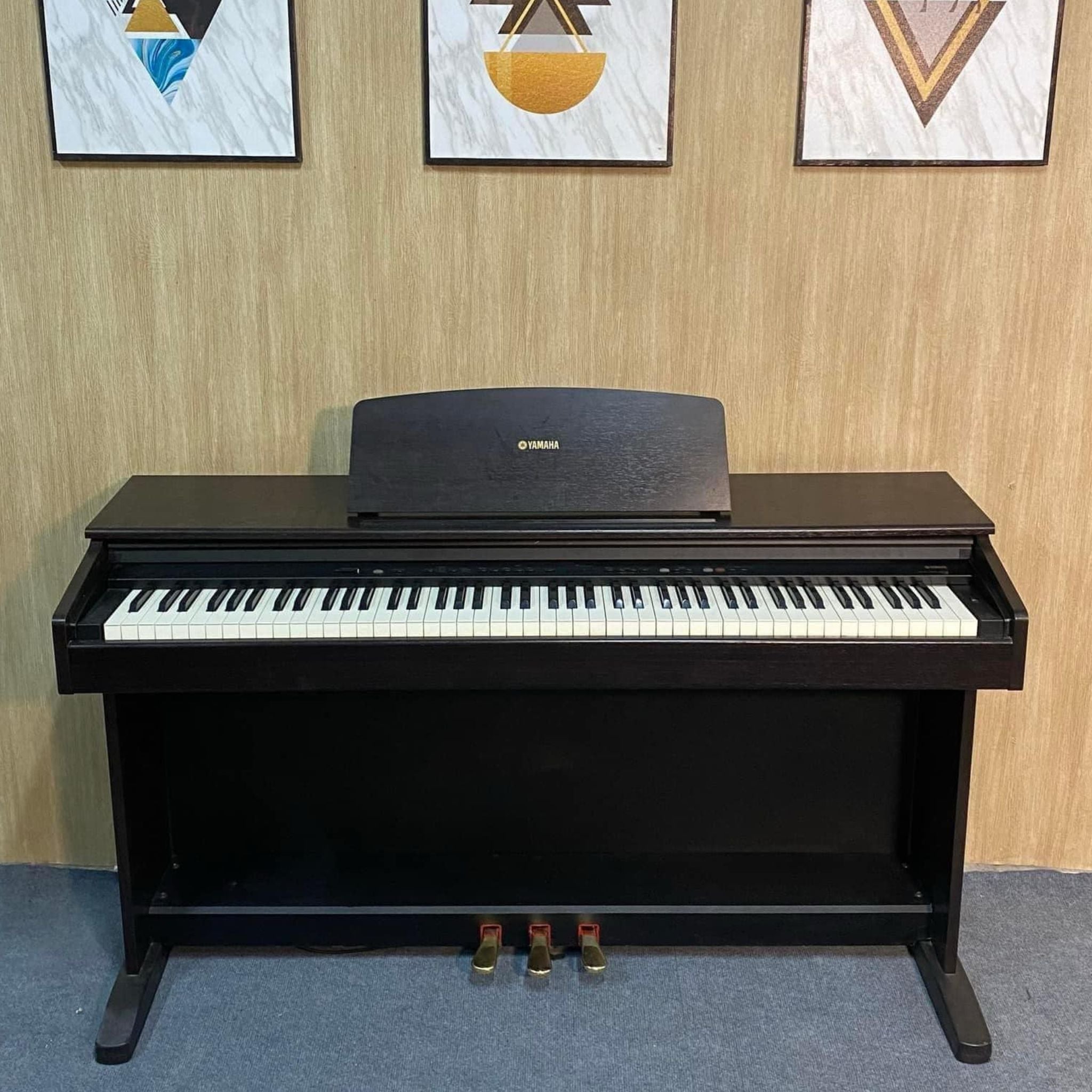 Đàn Piano Điện Yamaha YDP-201 - ARIUS - Qua Sử Dụng