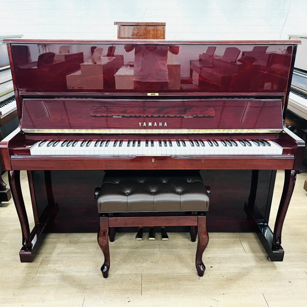 Đàn Piano Cơ Upright Yamaha W110BB - Qua Sử Dụng