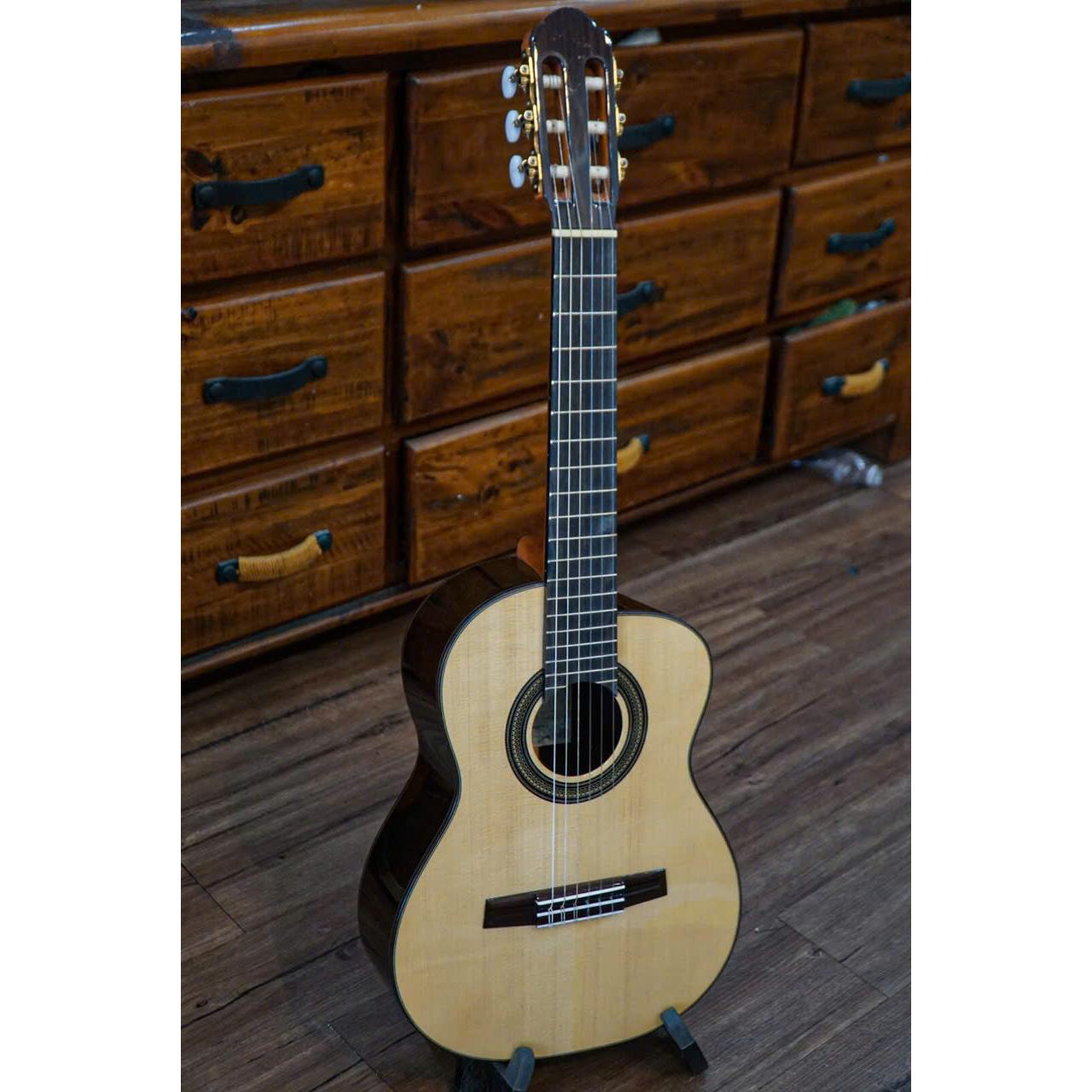 Đàn Guitar Classic Aria