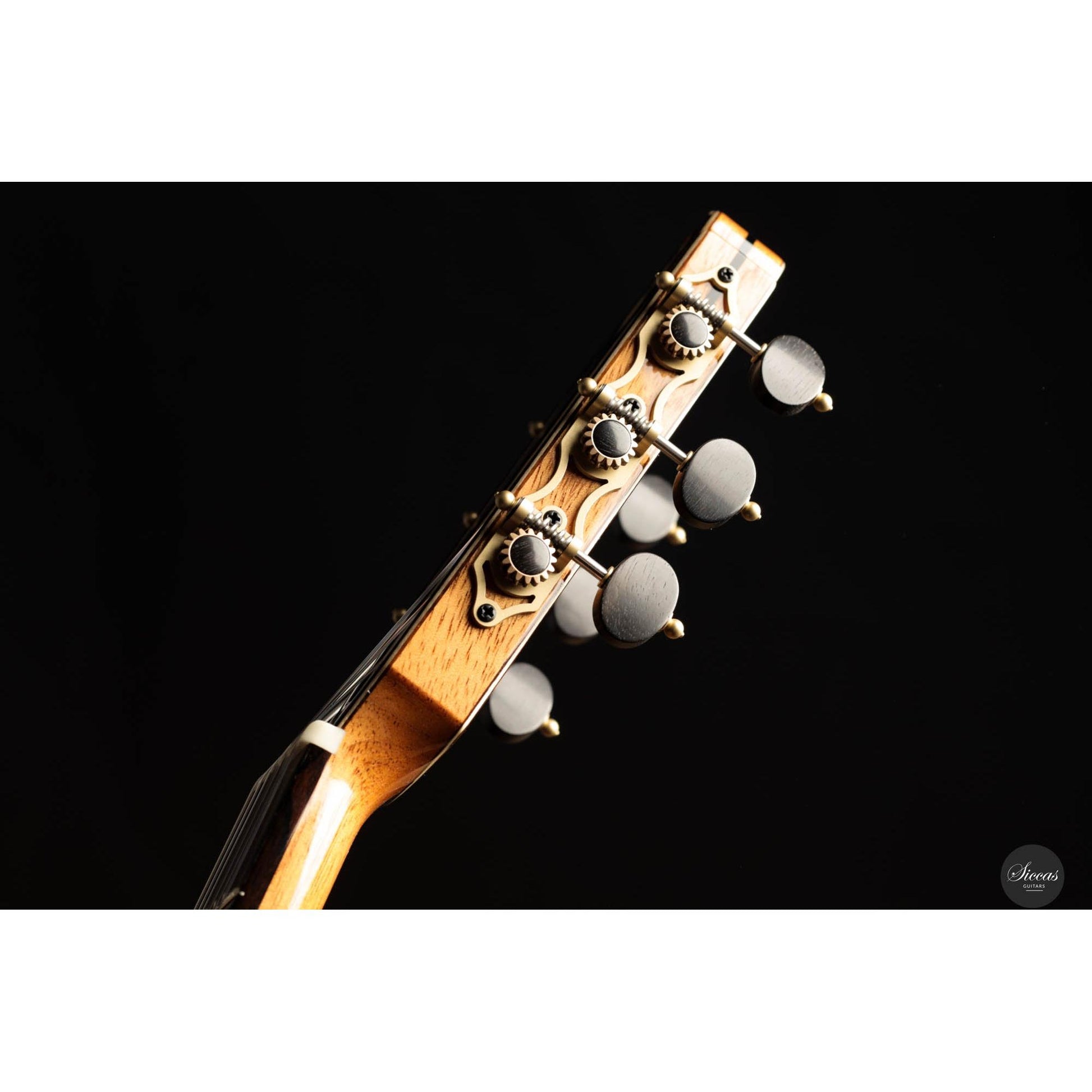 Đàn Guitar Classic Hanika 1a DTL Cedar - Việt Music