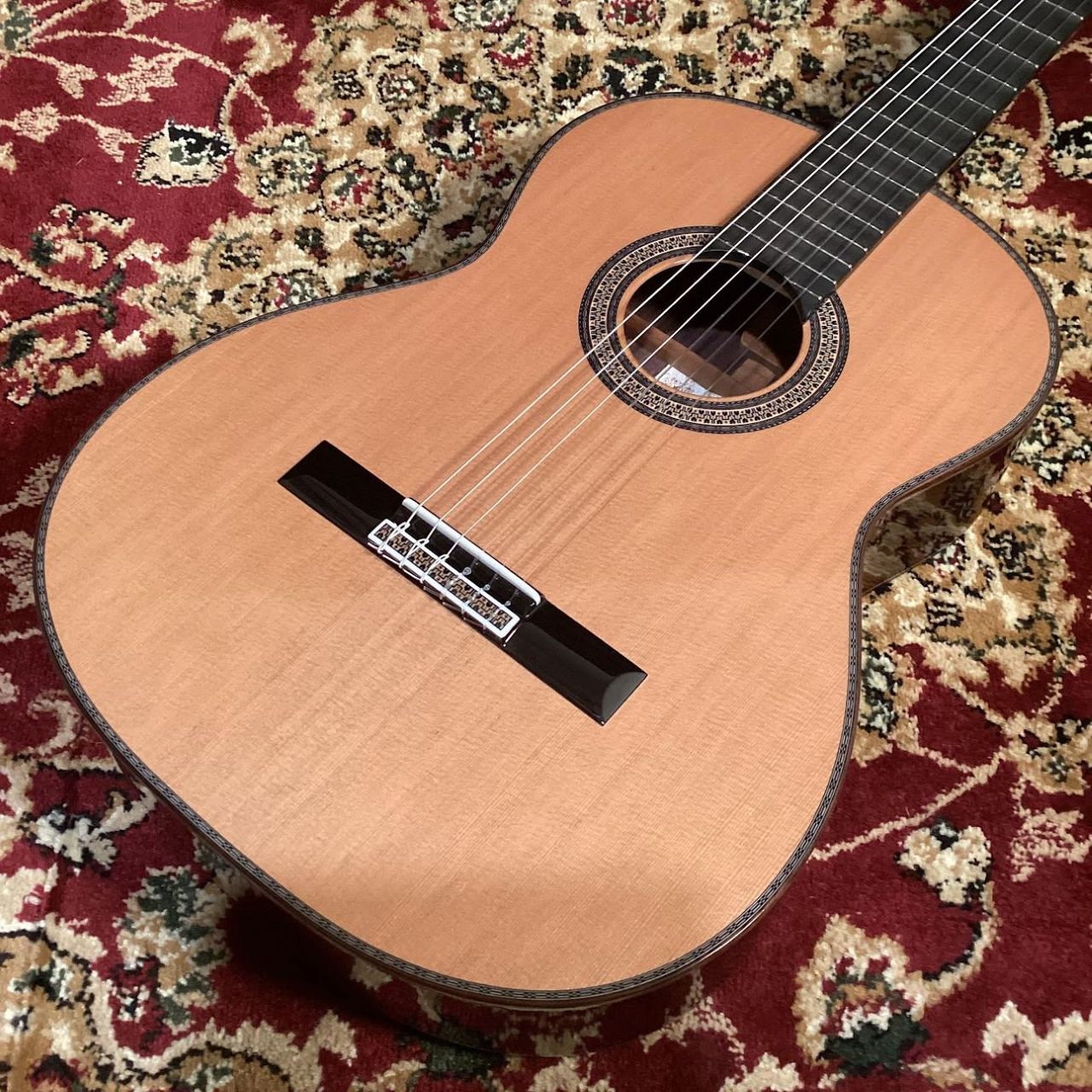 Đàn Guitar Classic Asturias Custom Cedar - Việt Music