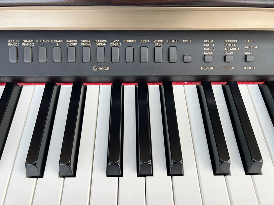 Đàn Piano Điện Yamaha CLP-950 - Clavinova - Qua Sử Dụng