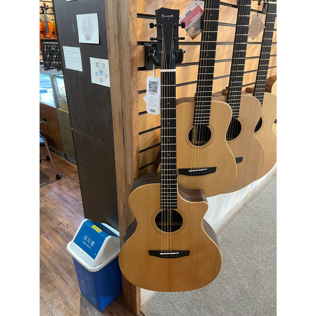 Enya エレアコ EA-X1SB PRO/EQ トップ単板 Enya EA-X1 Pro/S0.EQ 41