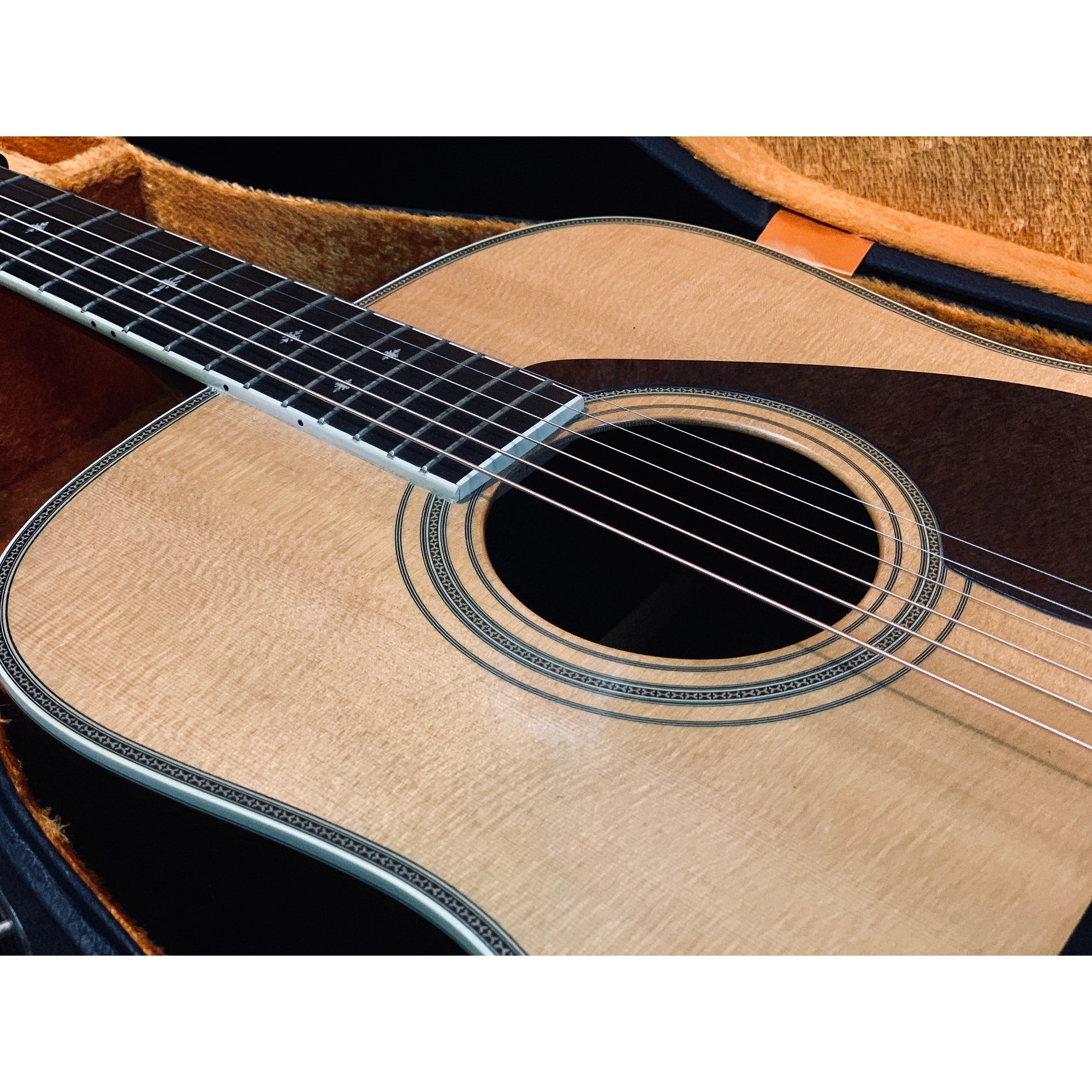 Đàn Guitar Acoustic Yamaha L8 Gen2 - Qua Sử Dụng - Việt Music