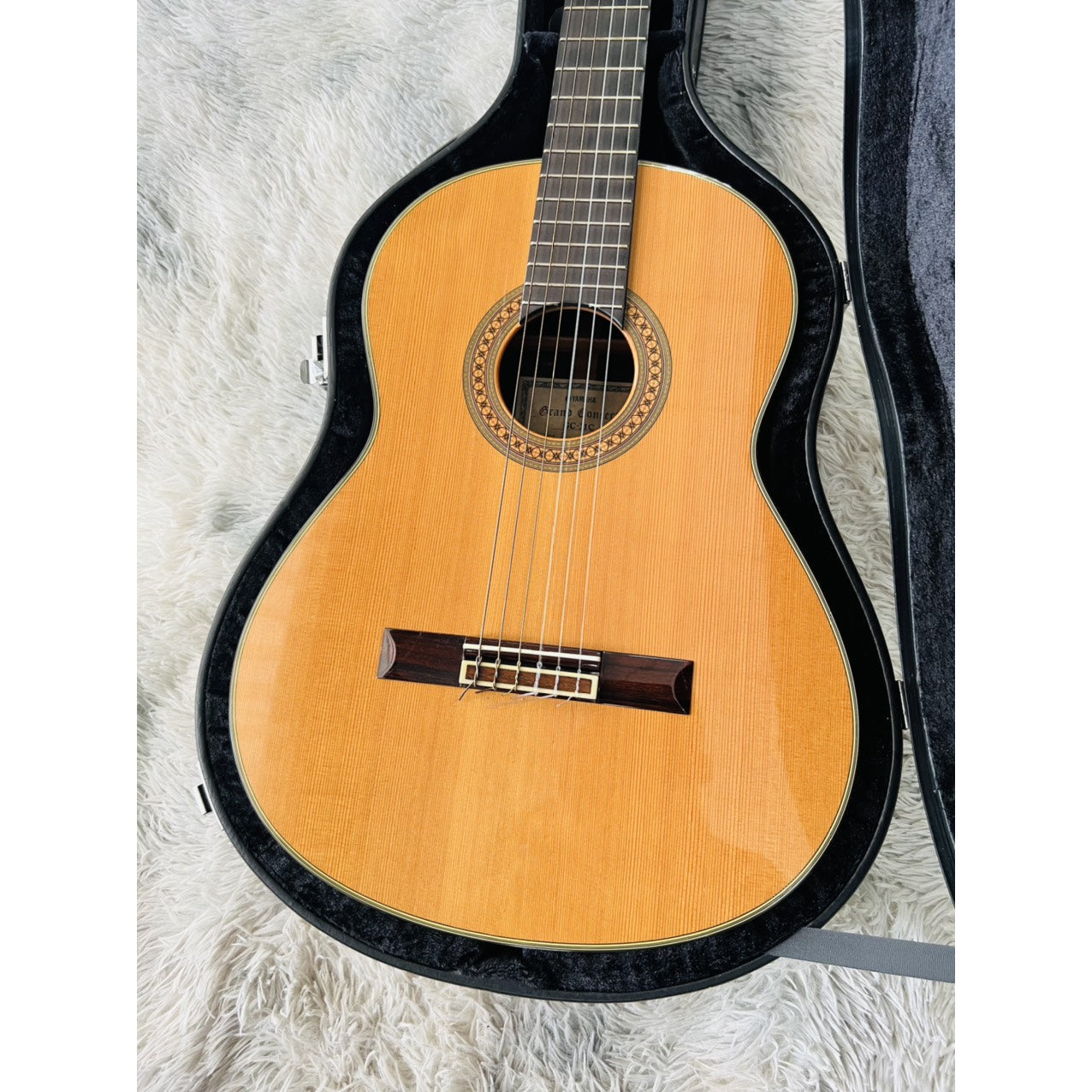 Đàn Guitar Classic Yamaha GC-31C - GC / GCX Series - Qua Sử Dụng – Việt  Music