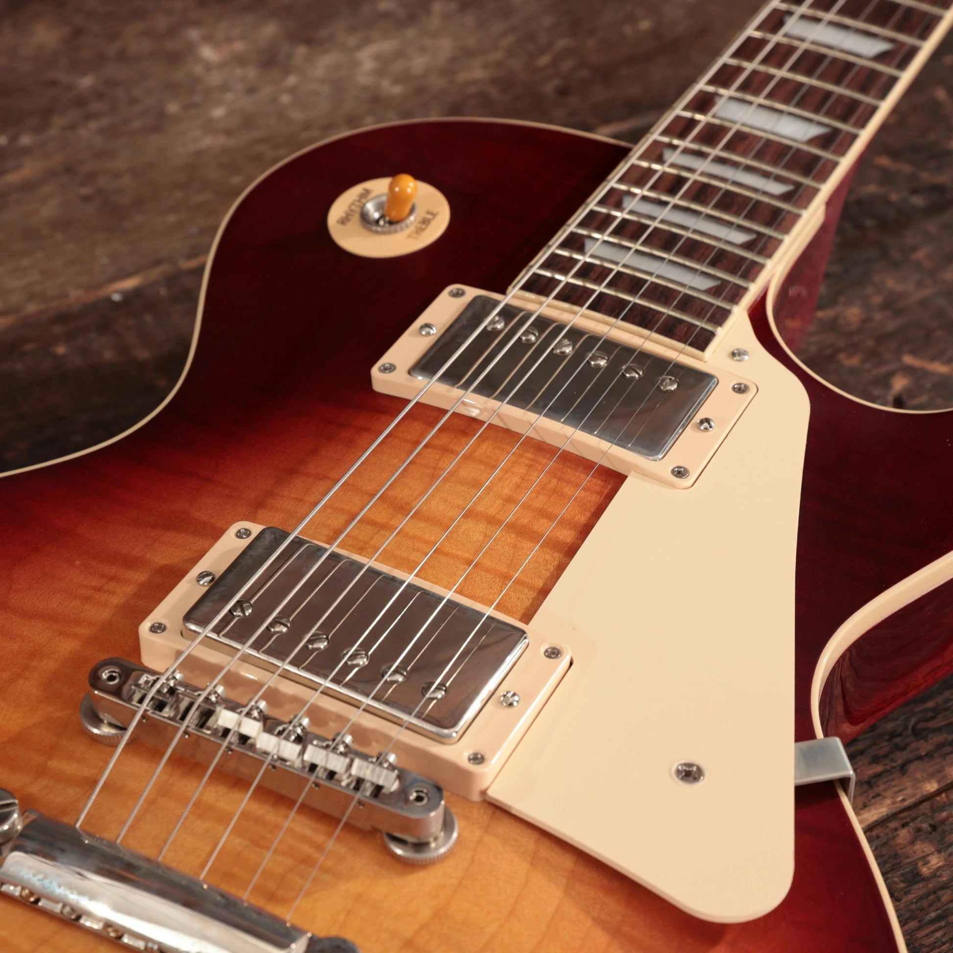Đàn Guitar Điện Gibson Les Paul Standard '60s - Hàng trưng bày - Việt Music