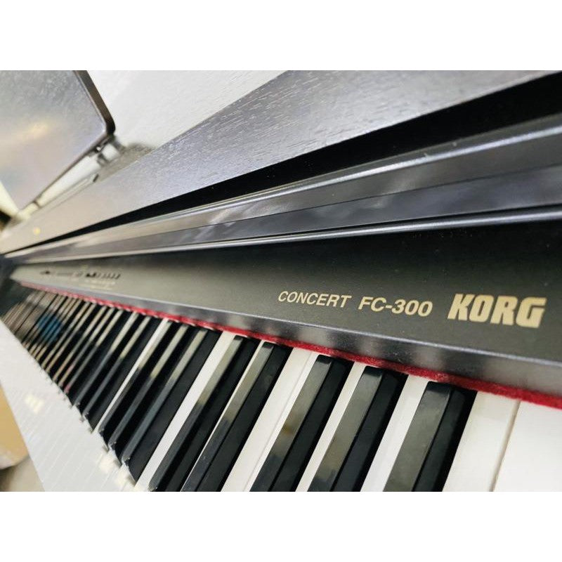 Đàn Piano Điện KORG FC-300 - Qua Sử Dụng - Việt Music