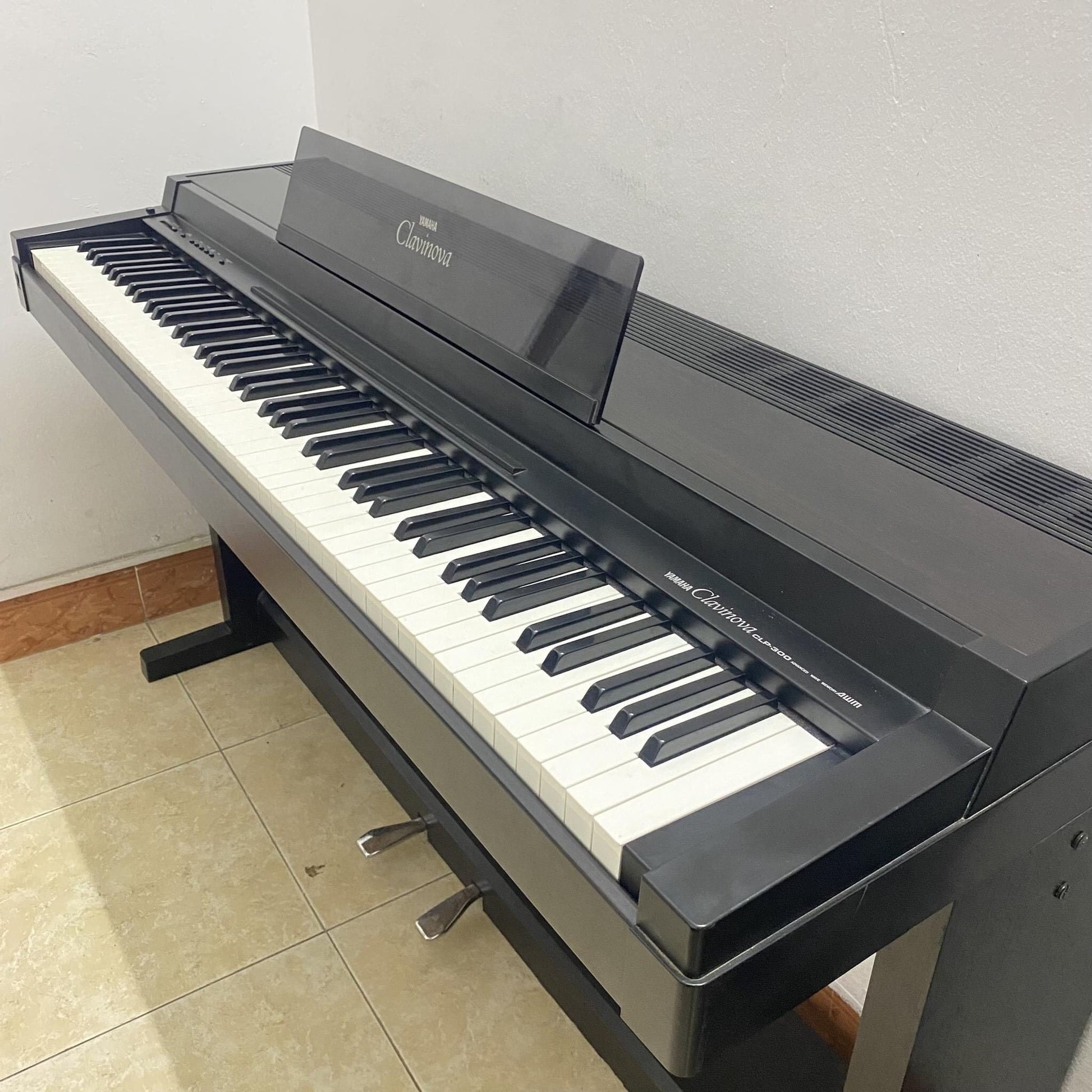 Đàn Piano Điện Yamaha CLP-300 - Clavinova - Qua Sử Dụng - Việt Music