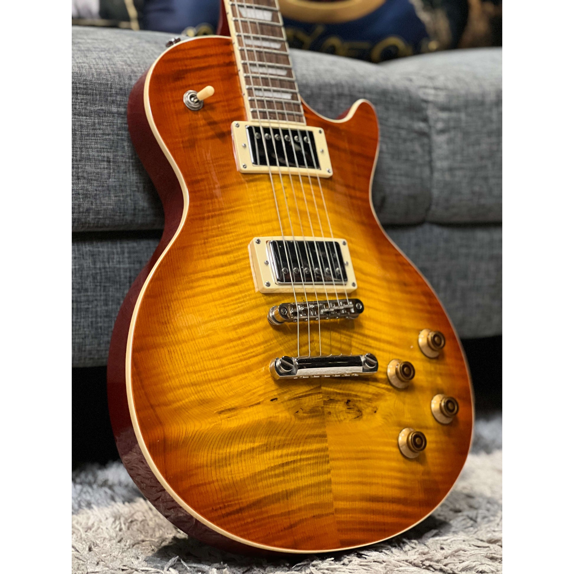 Đàn Guitar Điện Soloking SLS60FM Deluxe HH, Rosewood Fingerboard, Honeyburst - Việt Music