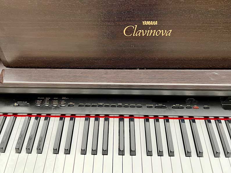 Đàn Piano Điện Yamaha CLP-158 - Qua Sử Dụng