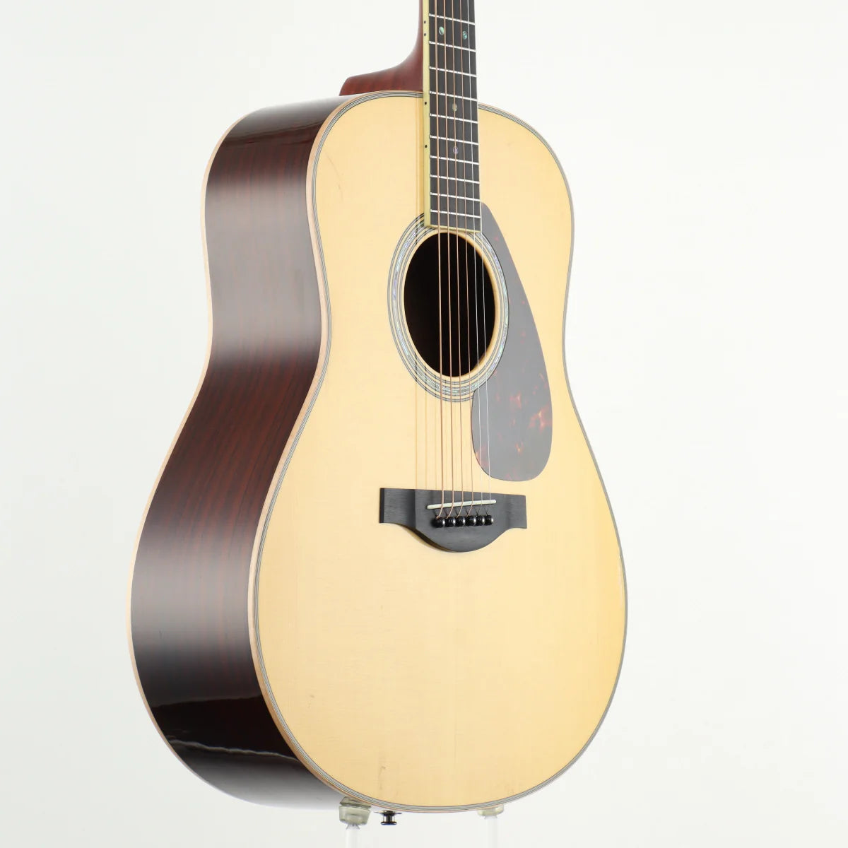 Đàn Guitar Acoustic Yamaha LL16 ARE - LL Series - Việt Music