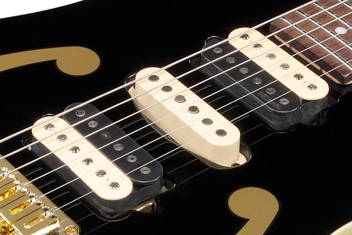 Pickup DiMarzio® Air Classic™ (H) / DiMarzio® PGM™ (S) / DiMarzio® Air Classic™ (H).