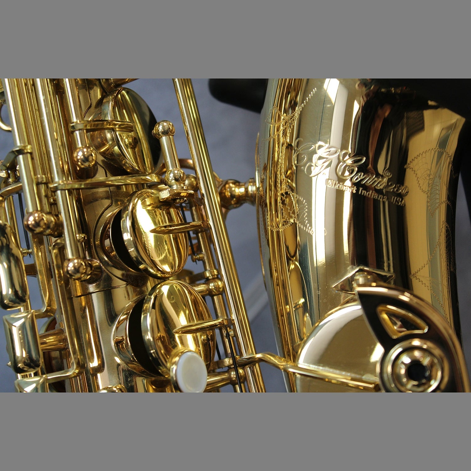Kèn Saxophone Alto Conn-Selmer CAS280R - Việt Music