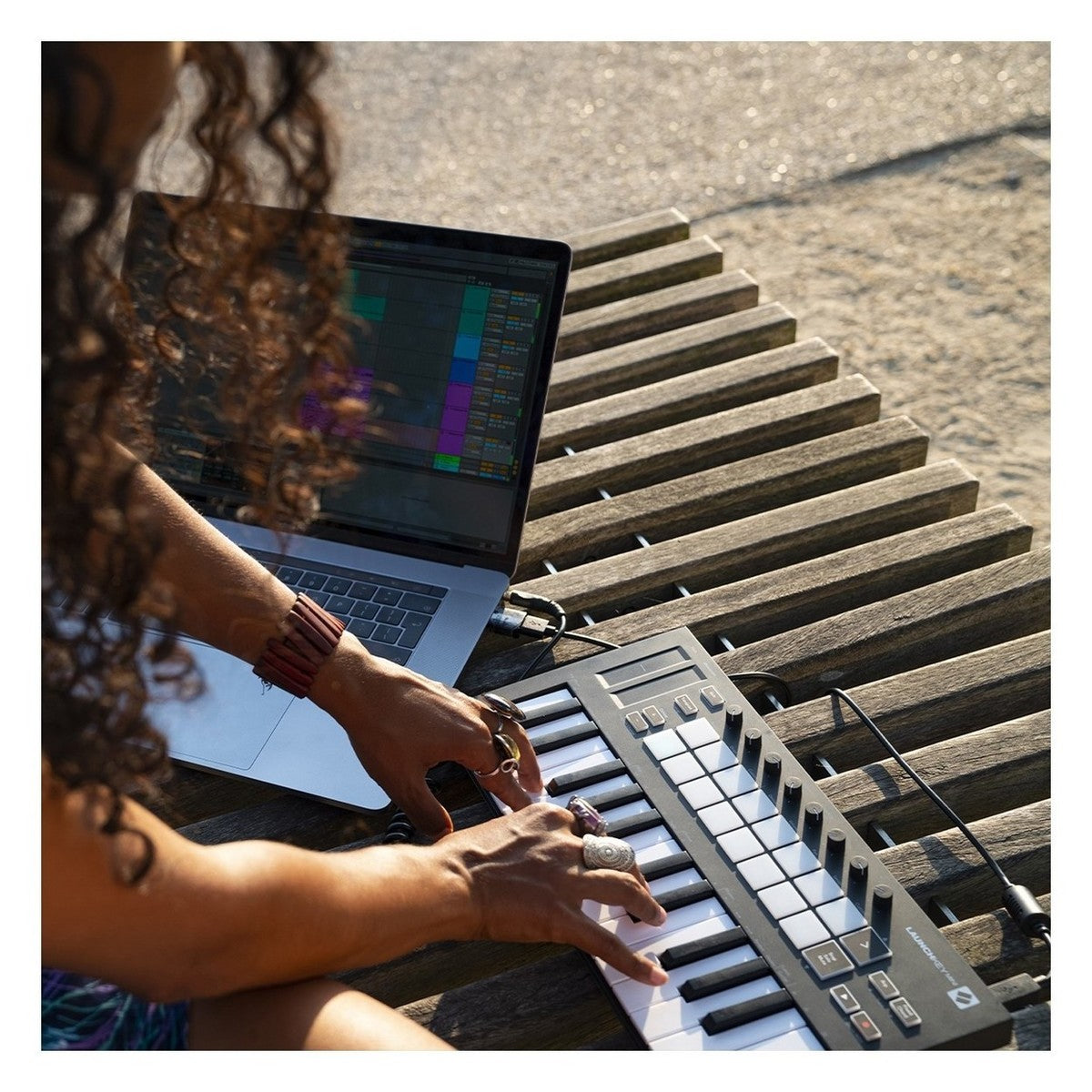 MIDI Keyboard Controller Novation Launchkey Mini MK3 – Việt Music