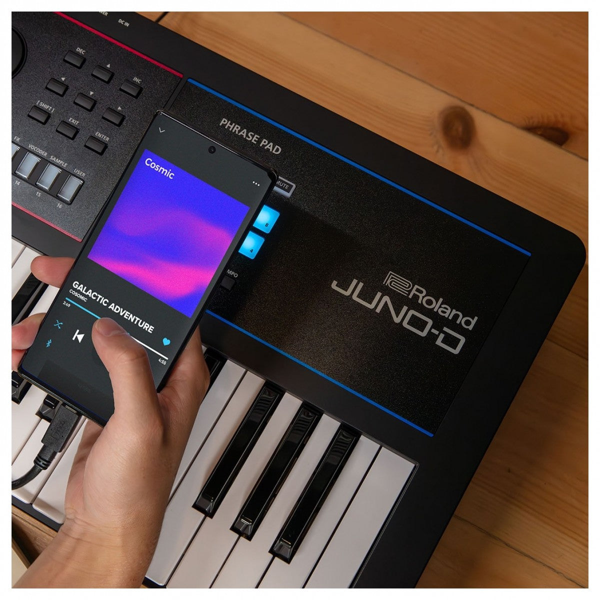 Đàn Synthesizer Roland Juno-D6 - Việt Music