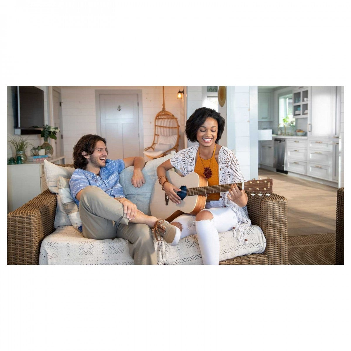 Đàn Guitar Acoustic Yamaha Storia I - Việt Music