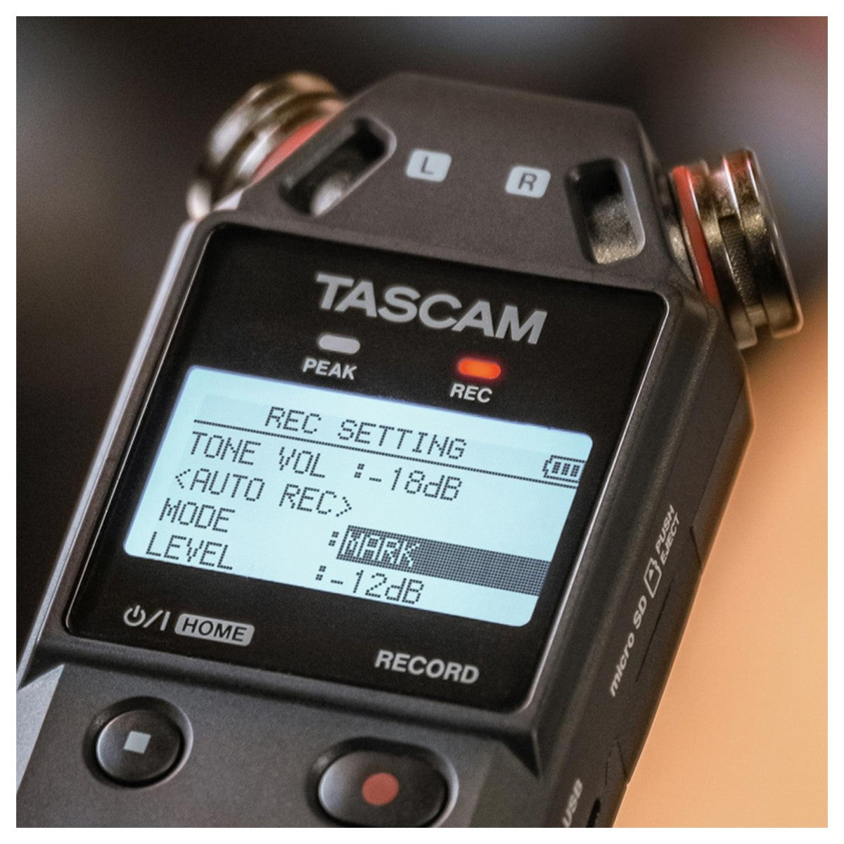 Thiết Bị Ghi Âm Tascam DR-05XP Portable Handheld Recorder with Interface - Việt Music