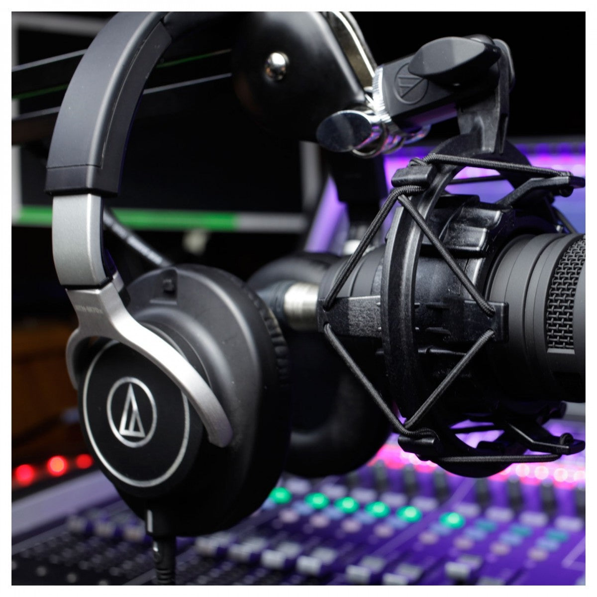 Tai Nghe Audio-Technica ATH-M70x - Việt Music