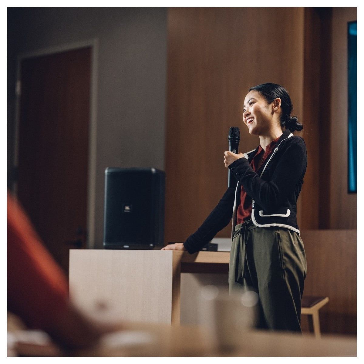 Loa JBL EON ONE Bluetooth - Việt Music