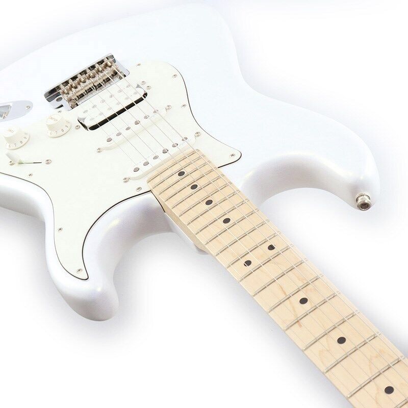 Đàn Guitar Điện Fender Juanes Stratocaster HSS, Maple Fingerboard, Luna White