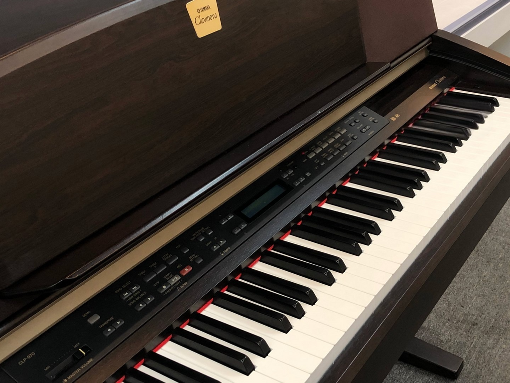 Đàn Piano Điện Yamaha CLP-970 - Clavinova - Qua Sử Dụng