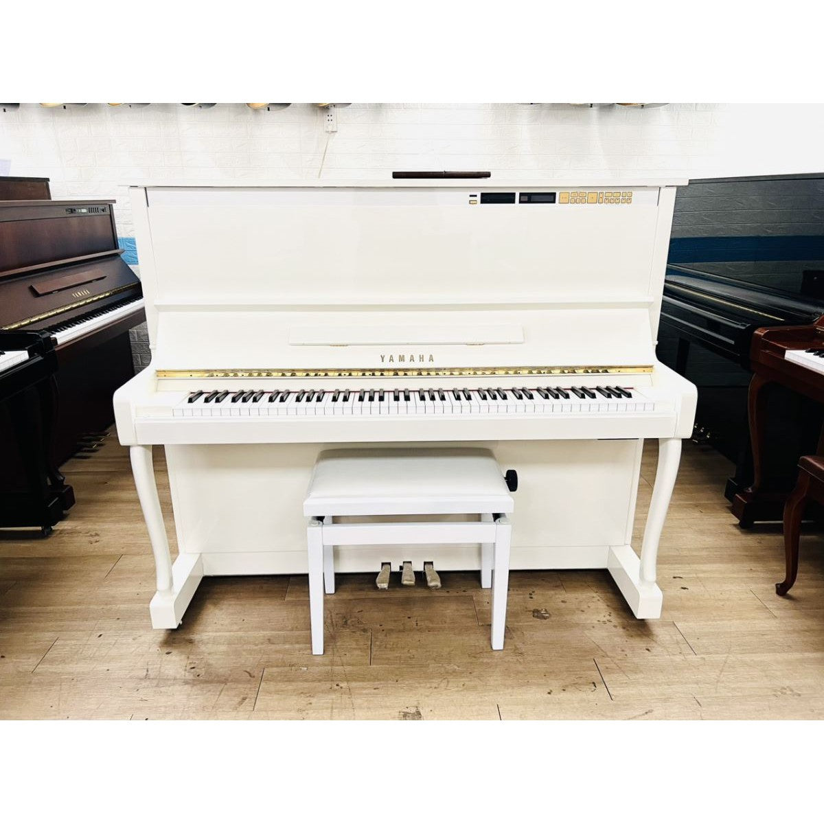 Đàn Piano Cơ Upright Yamaha MX200R - Qua Sử Dụng - Việt Music