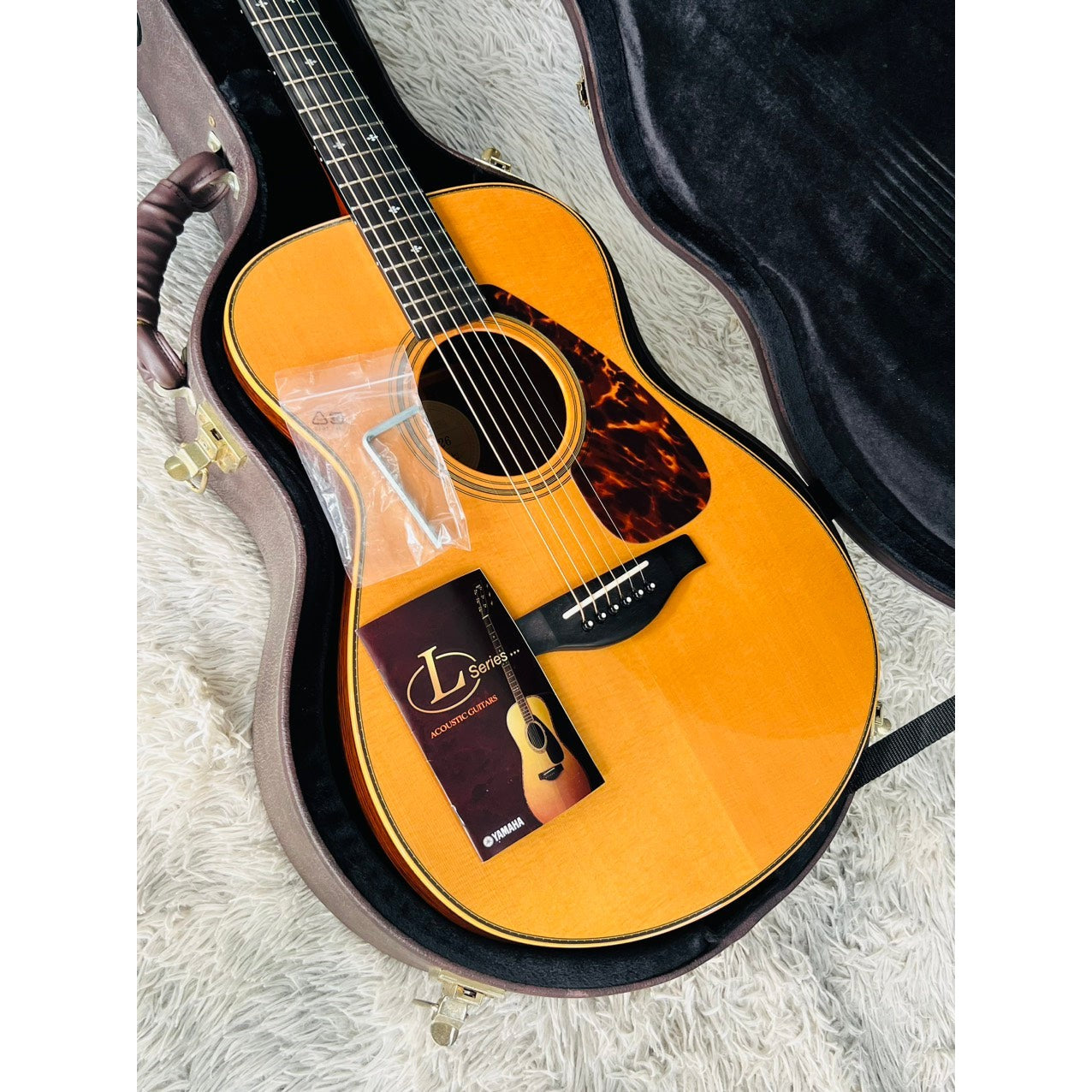 Đàn Guitar Acoustic Yamaha LS26 ARE - LS Series - Qua Sử Dụng - Việt Music