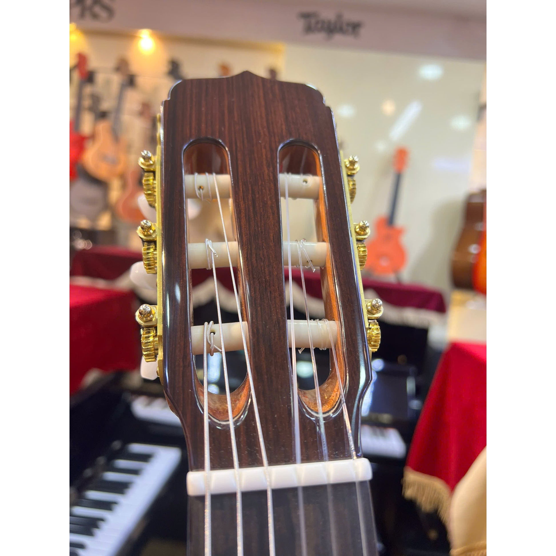 Đàn Guitar Classic Jose Ramirez Estudio 140 CWE Cedar 2024 - Việt Music