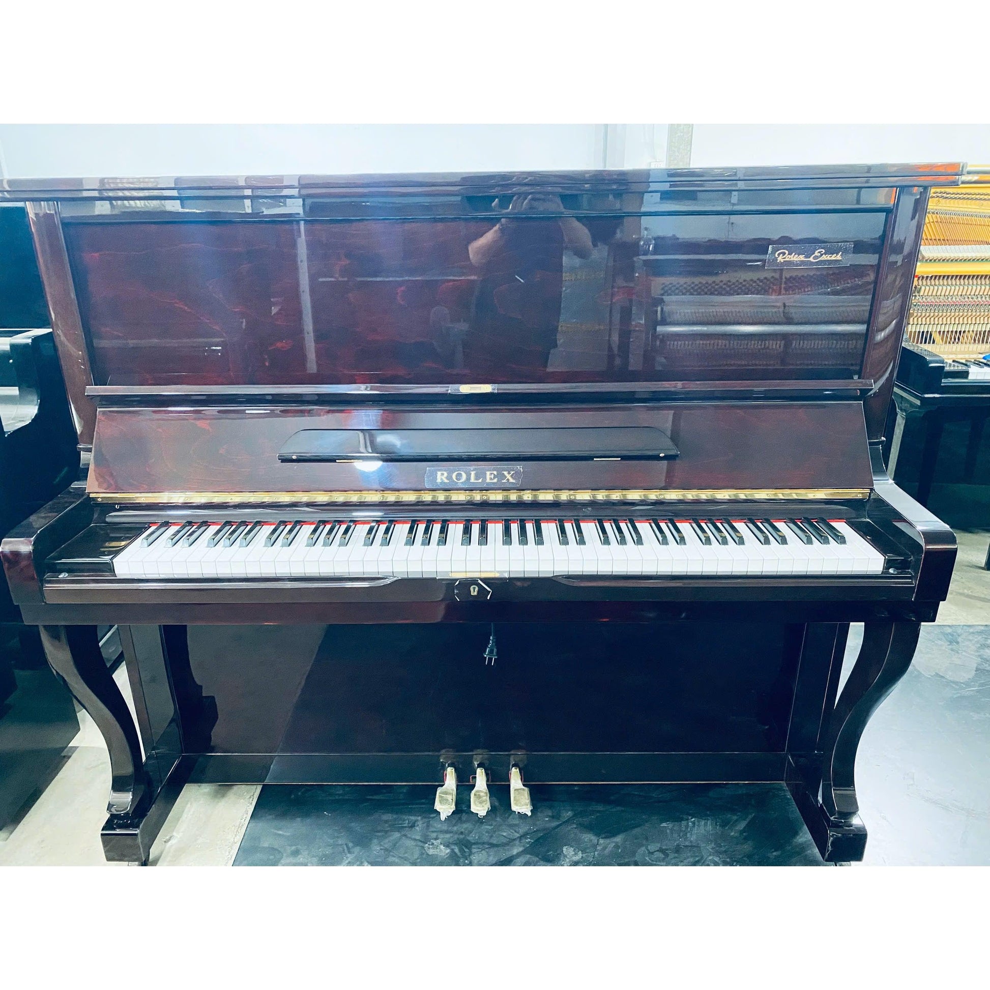 Đàn Piano Cơ Upright Rolex KR33 - Qua Sử Dụng - Việt Music