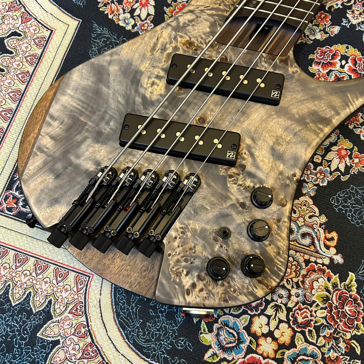 Đàn Guitar Bass Ibanez EHB1505MS - EHB Workshop HH, Panga Panga Fingerboard - 5 Strings - Việt Music