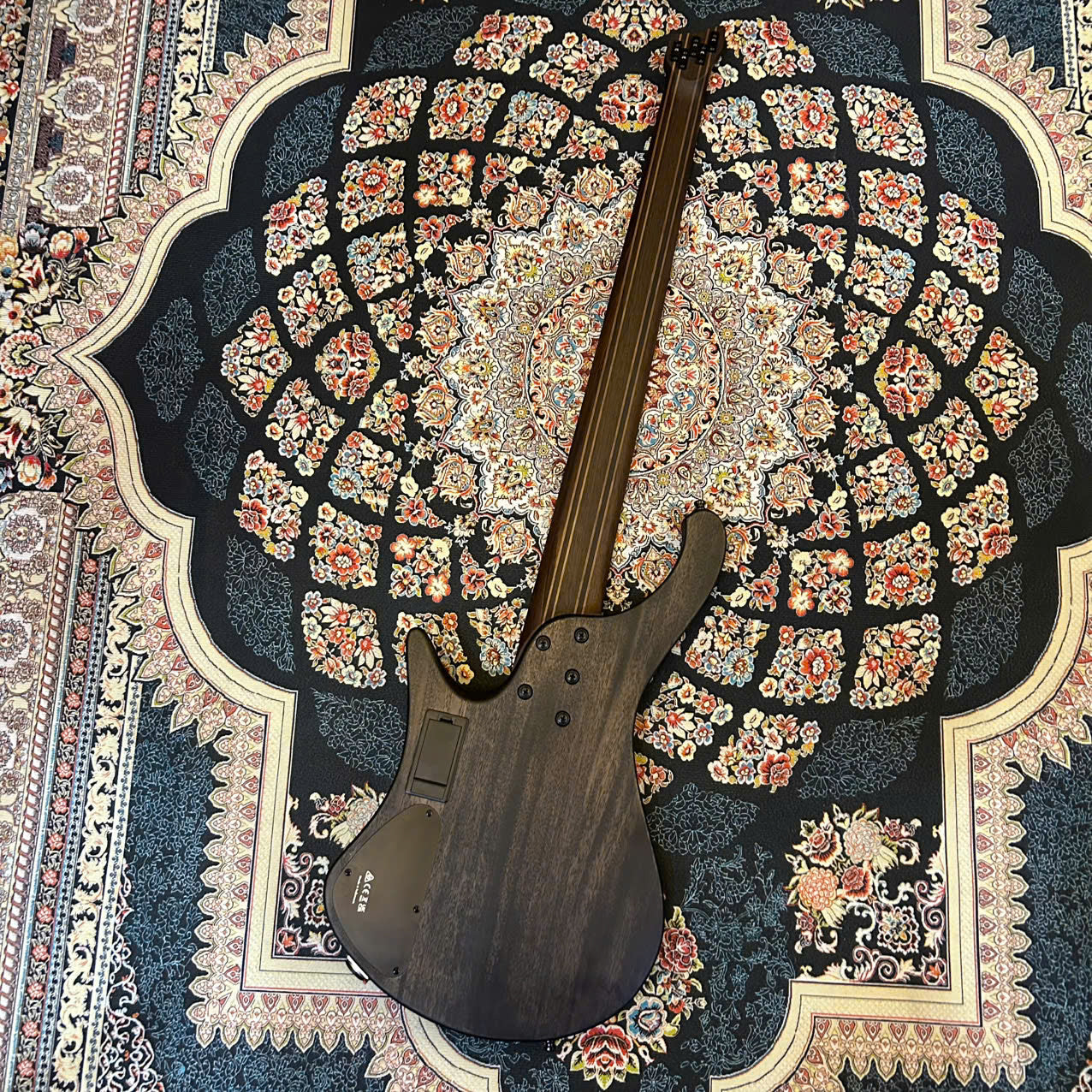 Đàn Guitar Bass Ibanez EHB1505MS - EHB Workshop HH, Panga Panga Fingerboard - 5 Strings - Việt Music