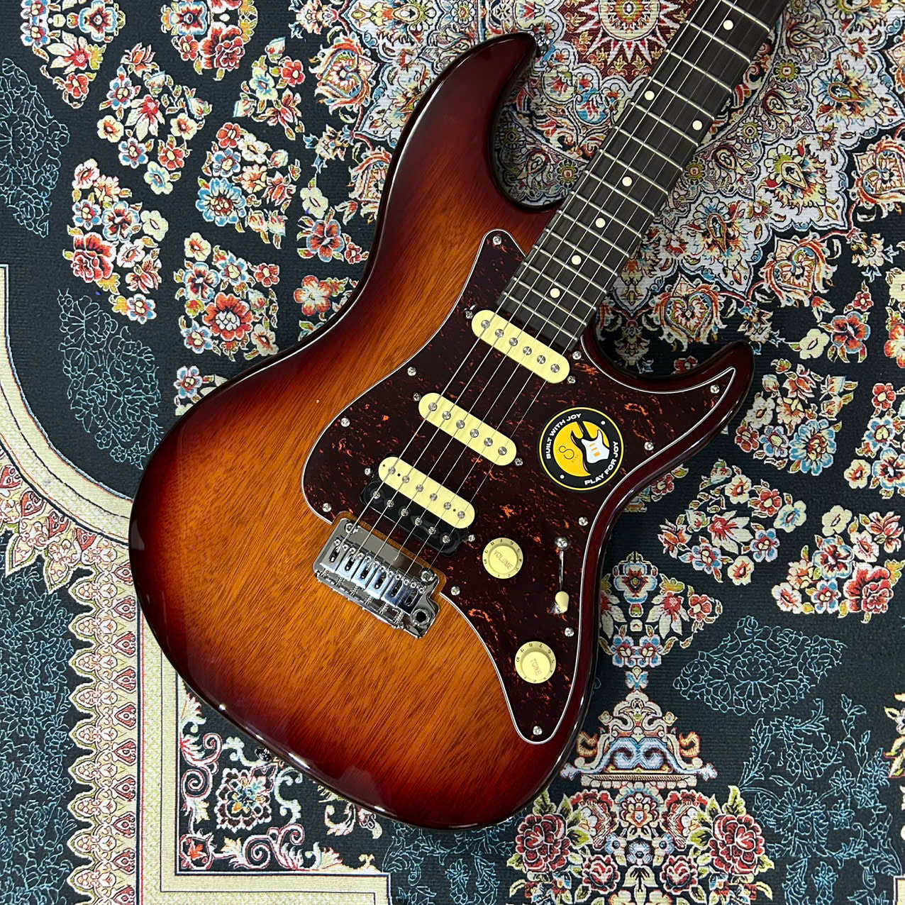 Đàn Guitar Điện Sire Larry Carlton S3 - Việt Music