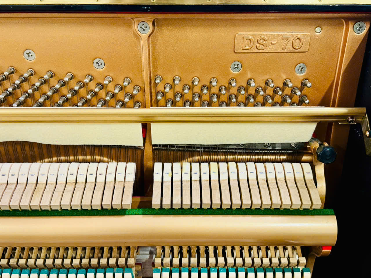 Đàn Piano Cơ Upright Kawai DS-70 Special - Qua Sử Dụng - Việt Music